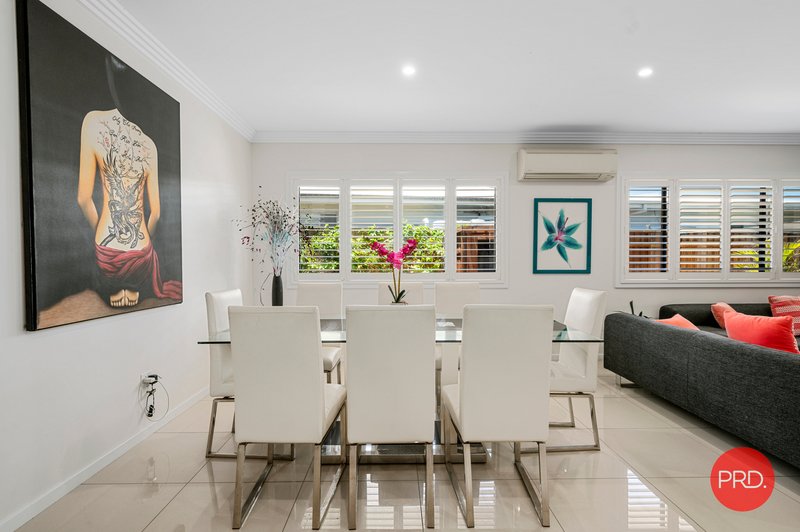 Photo - 18 Watergum Close, Sapphire Beach NSW 2450 - Image 7