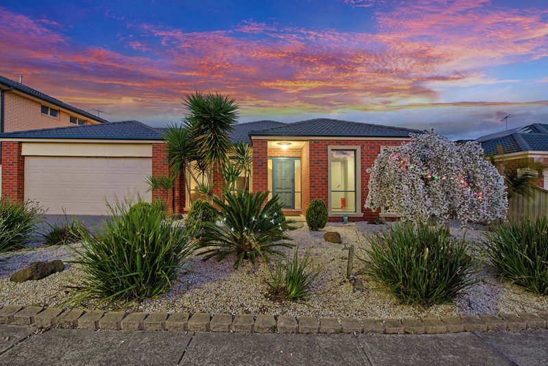 18 Waterlily Drive, Epping VIC 3076
