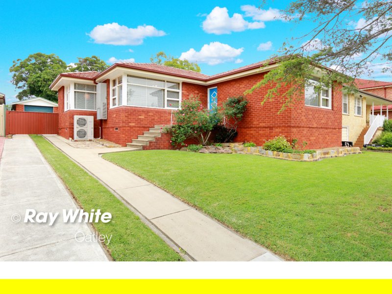 18 Waterside Parade, Peakhurst Heights NSW 2210