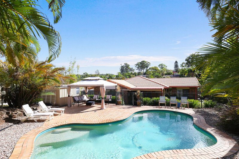 Photo - 18 Watford Crescent, Molendinar QLD 4214 - Image 1