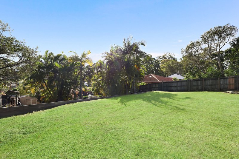 Photo - 18 Watford Crescent, Molendinar QLD 4214 - Image 16