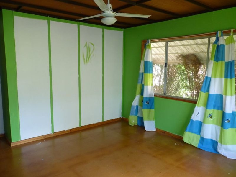 Photo - 18 Wattle Street, Fishermans Paradise NSW 2539 - Image 7