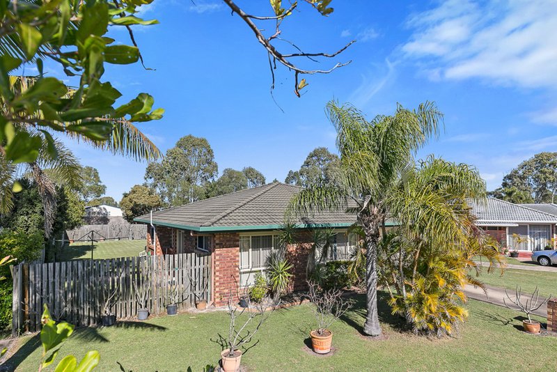 Photo - 18 Wattlebird Lane, Eli Waters QLD 4655 - Image 5