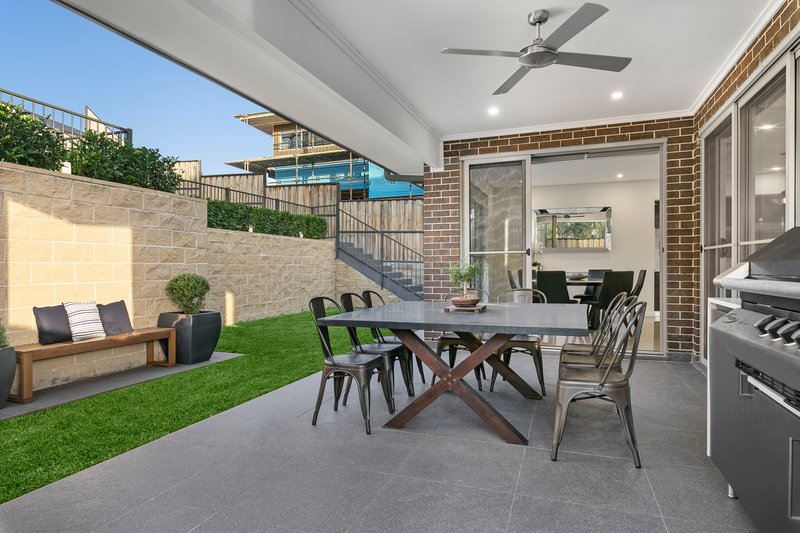 Photo - 18 Welford Circuit, North Kellyville NSW 2155 - Image 6