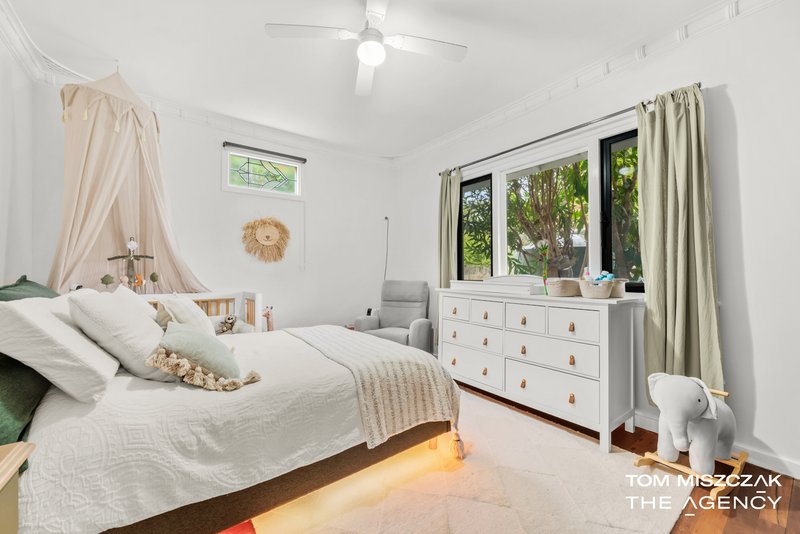 Photo - 18 Wellington Street, Queens Park WA 6107 - Image 15