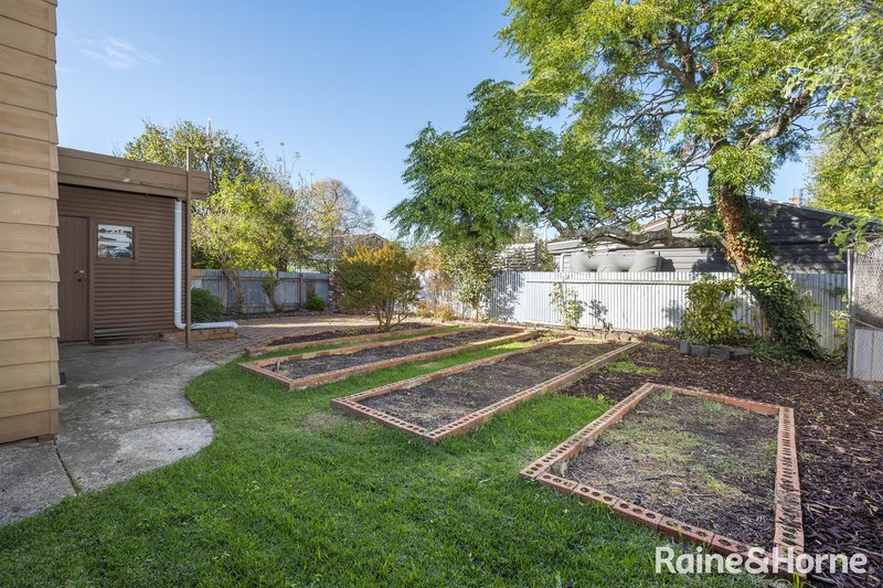 Photo - 18 Welsh Street, Kyneton VIC 3444 - Image 10