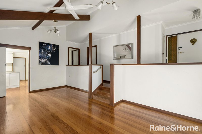 Photo - 18 Welsh Street, Kyneton VIC 3444 - Image 14