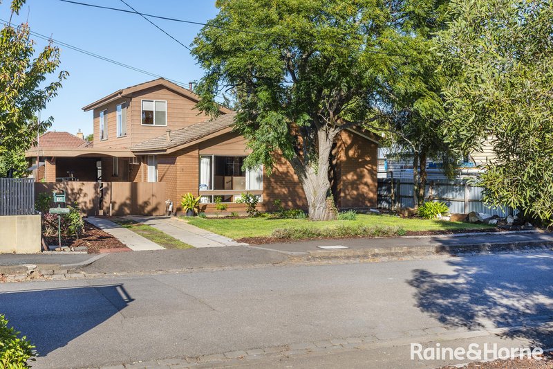 Photo - 18 Welsh Street, Kyneton VIC 3444 - Image 26