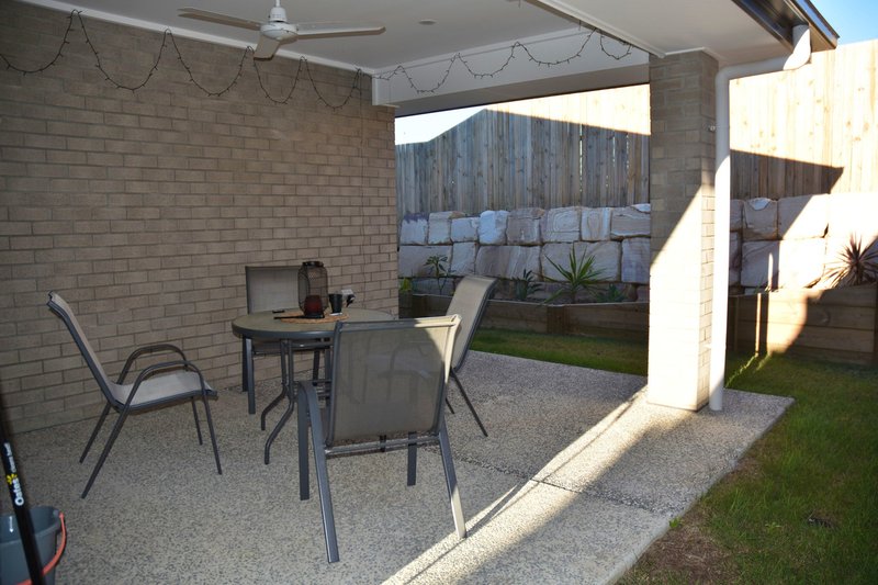 Photo - 18 Wentworth Drive, Flagstone QLD 4280 - Image 13