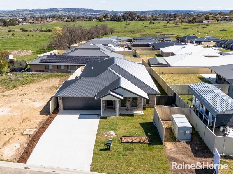 Photo - 18 Wheatfield Drive, Kelso NSW 2795 - Image 23