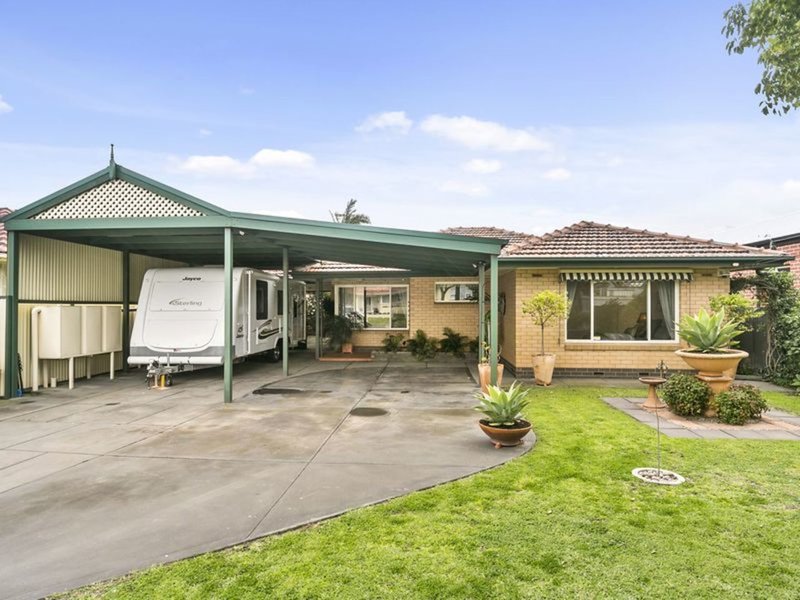 18 Willcocks Avenue, Seaton SA 5023