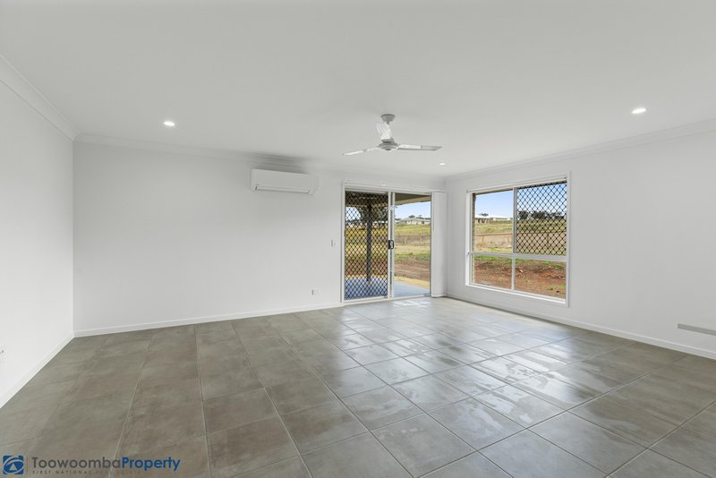 Photo - 18 Willis Road, Meringandan West QLD 4352 - Image 4