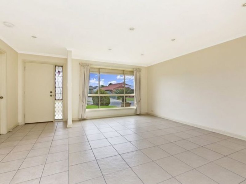 Photo - 18 Willowbrook Place, Paralowie SA 5108 - Image 6