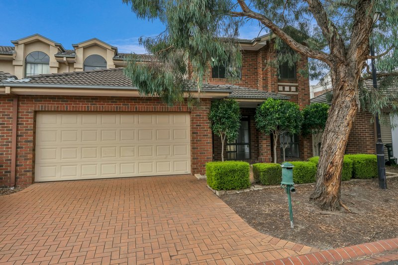 Photo - 18 Willunga Way, Bundoora VIC 3083 - Image 3