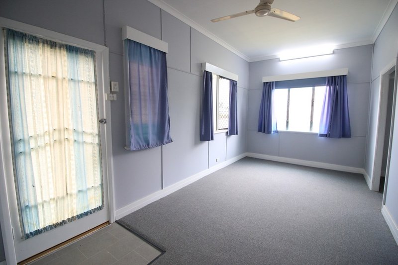 Photo - 18 Wilmington Street, Ayr QLD 4807 - Image 12