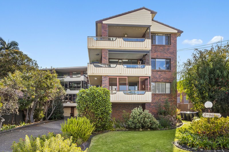 Photo - 1/8 Wilson Street, Wollongong NSW 2500 - Image 2