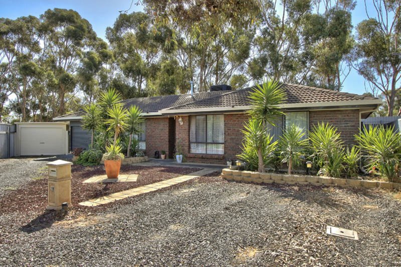 Photo - 18 Window Road, Willaston SA 5118 - Image 15