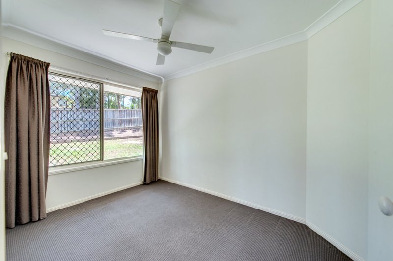 Photo - 18 Windsor Place, Forest Lake QLD 4078 - Image 12