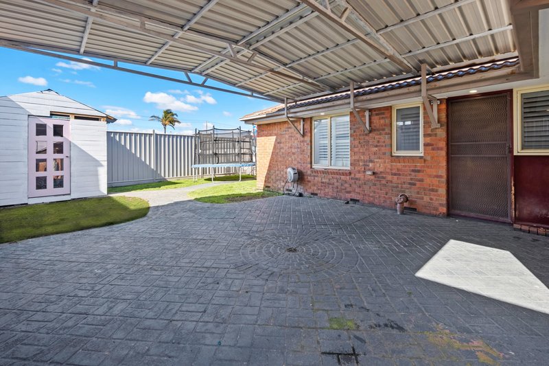 Photo - 18 Wodonga Crescent, Thomastown VIC 3074 - Image 14