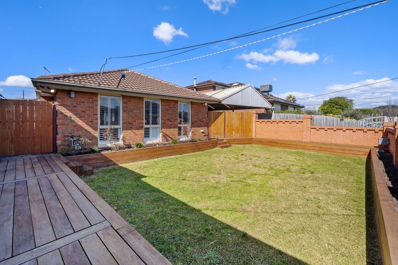 Photo - 18 Wodonga Crescent, Thomastown VIC 3074 - Image 16