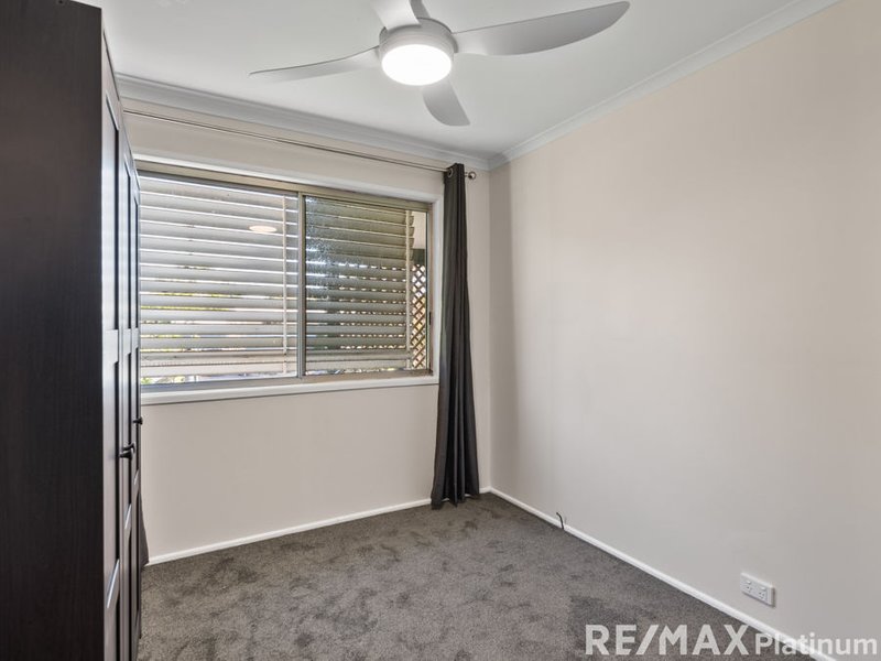 Photo - 18 Woodburn Street, Marsden QLD 4132 - Image 10