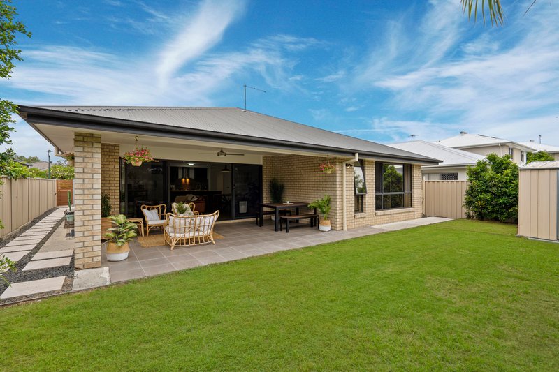 Photo - 18 Woodgate Street, Oxley QLD 4075 - Image 16