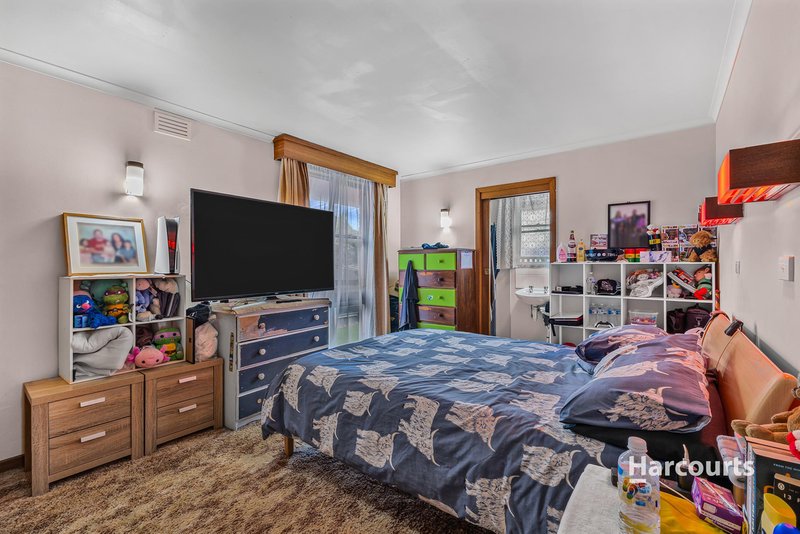 Photo - 18 Wragg Street, Somerset TAS 7322 - Image 8