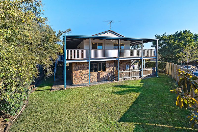 Photo - 18 Wullun Place, Narangba QLD 4504 - Image 14