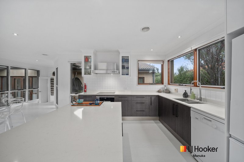 Photo - 18 Wylie Street, Narrabundah ACT 2604 - Image 4