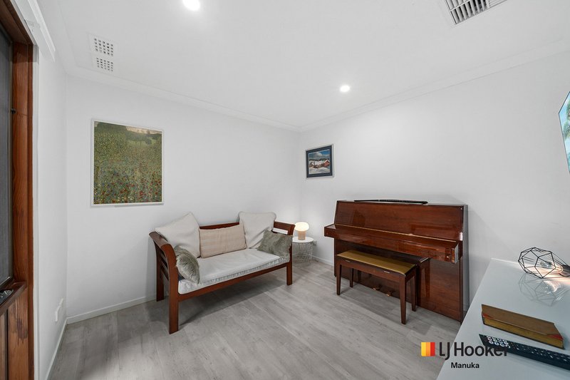 Photo - 18 Wylie Street, Narrabundah ACT 2604 - Image 15