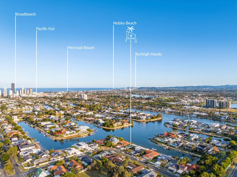 Photo - 18 Wyuna Street, Broadbeach Waters QLD 4218 - Image 19