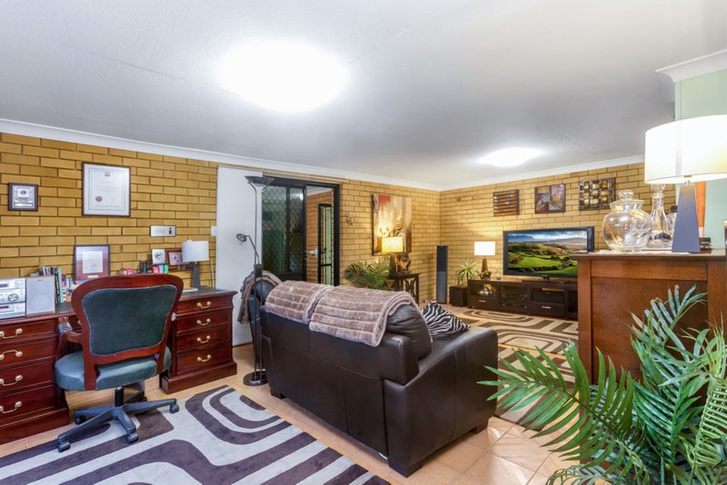 Photo - 18 Yalumba Street, Carseldine QLD 4034 - Image 16