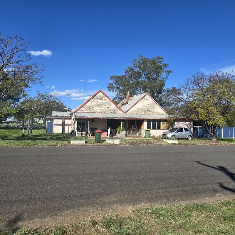 18 Yarraman Street, Blackville NSW 2343