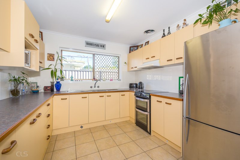 Photo - 18 Yeenda Avenue, Bellara QLD 4507 - Image 2