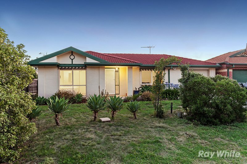 18 Yiota Place, Sydenham VIC 3037