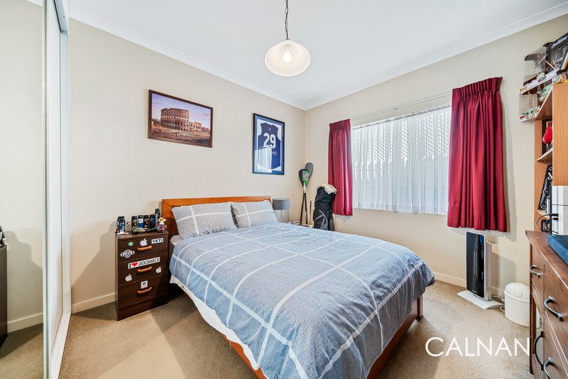 Photo - 18 Young Street, Melville WA 6156 - Image 8