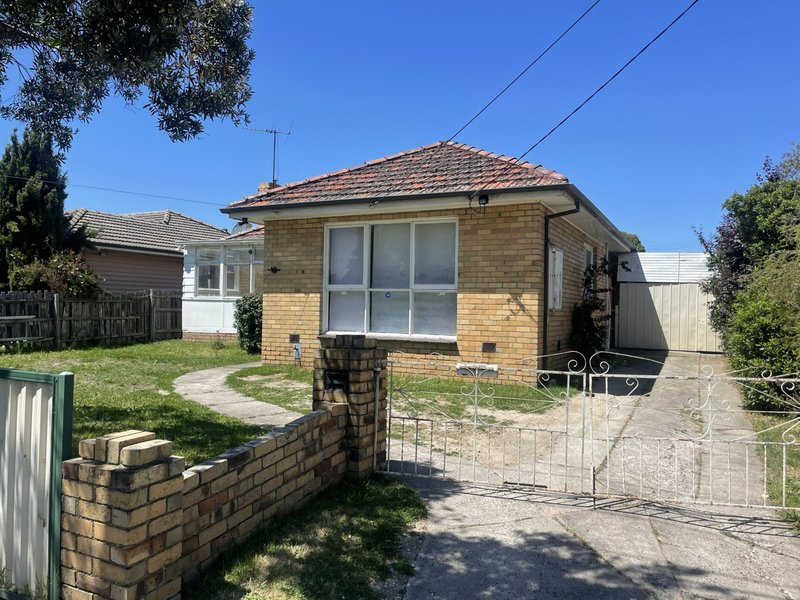 18 Young Street, Springvale VIC 3171