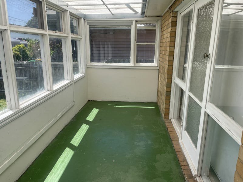 Photo - 18 Young Street, Springvale VIC 3171 - Image 8