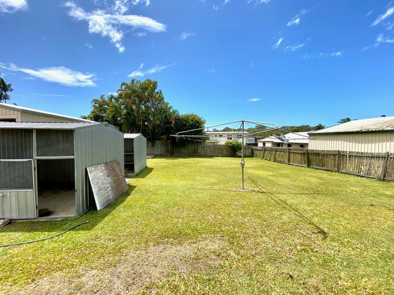 Photo - 18 Yukana Street, Boyne Island QLD 4680 - Image 13