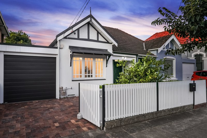 18 Yule Street, Dulwich Hill NSW 2203