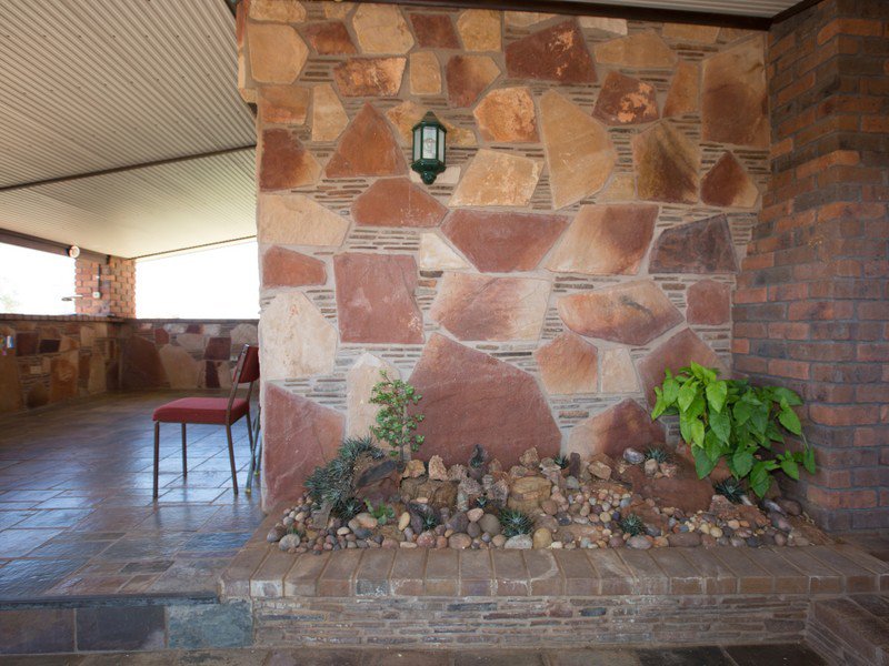 Photo - 18 Zeil Street, Araluen NT 0870 - Image 5