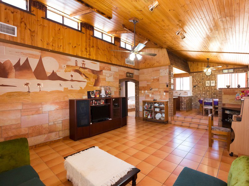 Photo - 18 Zeil Street, Araluen NT 0870 - Image 13