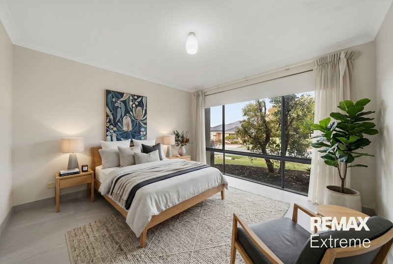 Photo - 18 Zeppelin Way, Tapping WA 6065 - Image 4