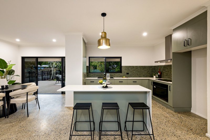 Photo - 180-182 Woodward Street, Edge Hill QLD 4870 - Image 3