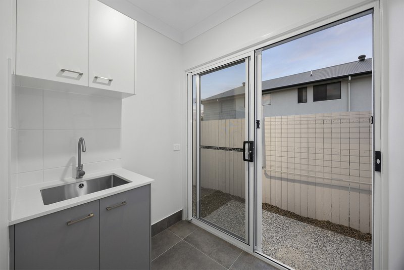 Photo - 180 Blackwood Road, Salisbury QLD 4107 - Image 8