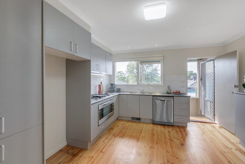 Photo - 1/80 Bruce Street, Mount Waverley VIC 3149 - Image 5