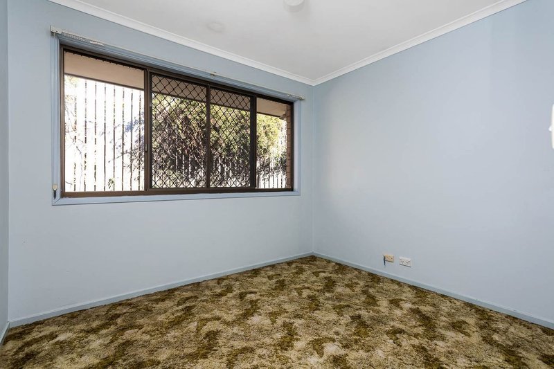 Photo - 180 Englefield Road, Oxley QLD 4075 - Image 11