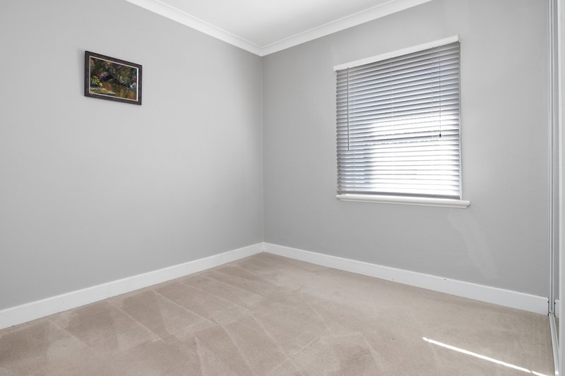 Photo - 180 High Street, East Maitland NSW 2323 - Image 16