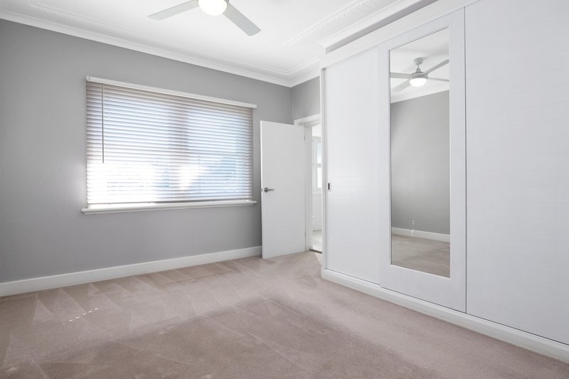 Photo - 180 High Street, East Maitland NSW 2323 - Image 17