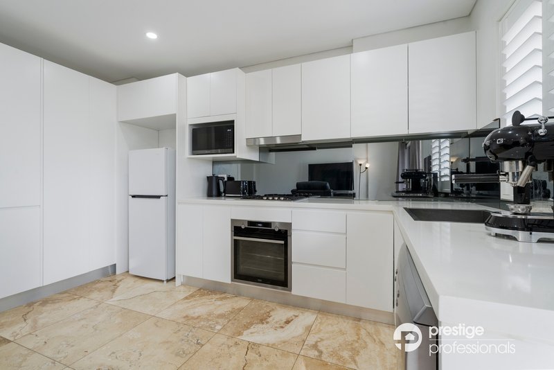 Photo - 1/80 Lucas Avenue, Moorebank NSW 2170 - Image 6